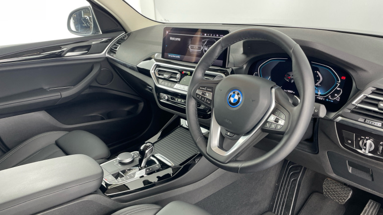 BMW X3 xDrive 30e xLine 5dr Auto Estate